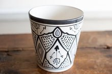 Load image into Gallery viewer, Moroccan Vase/Utensil/Wine Holder