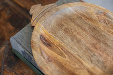 Load image into Gallery viewer, Parat Wood Tray
