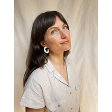 Load image into Gallery viewer, Trace Hoop Earring